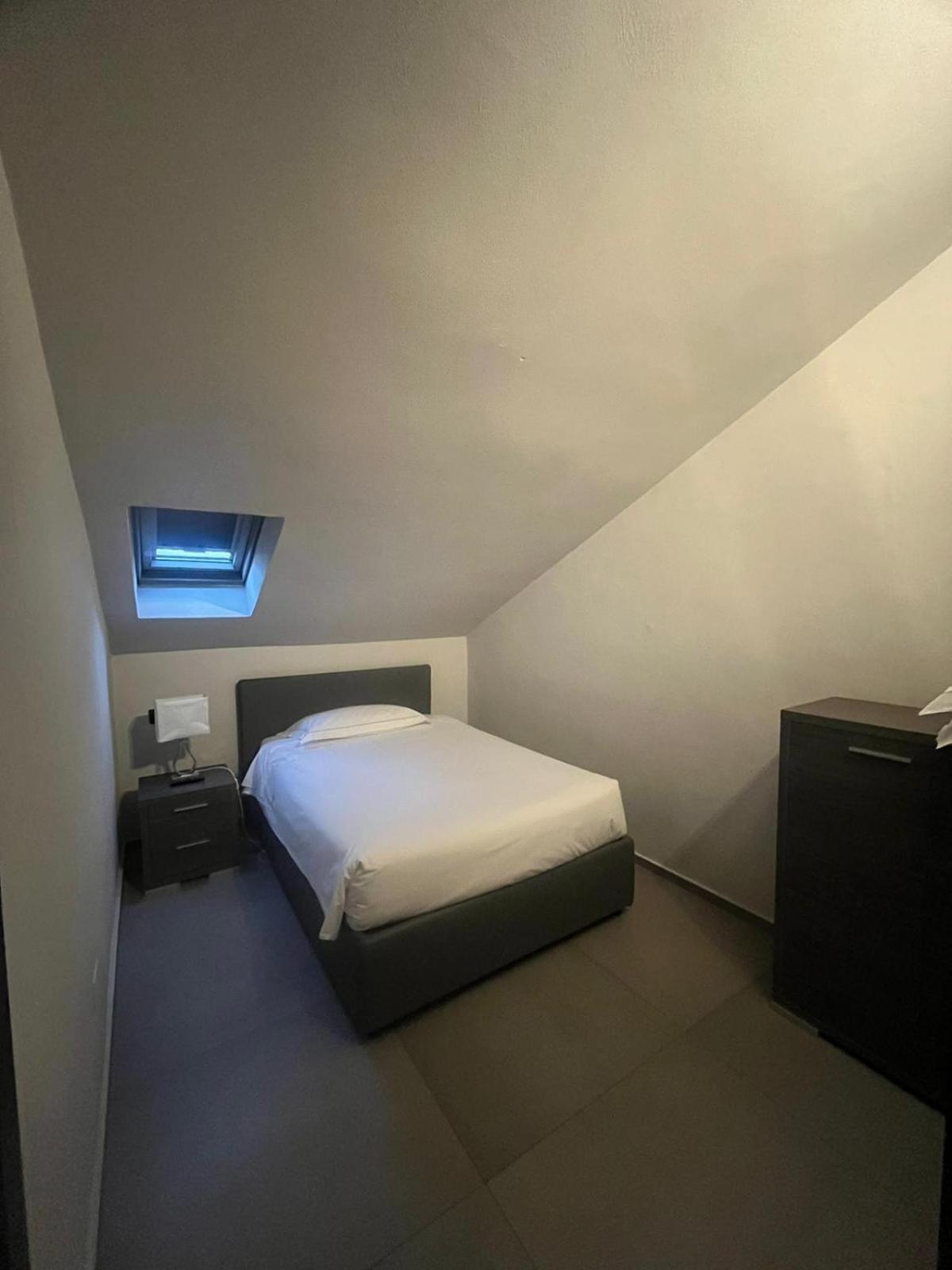 Smart Hotel Carpi Bagian luar foto