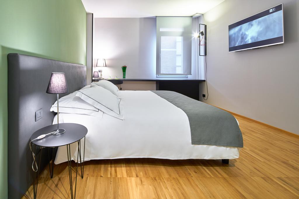 Smart Hotel Carpi Bagian luar foto